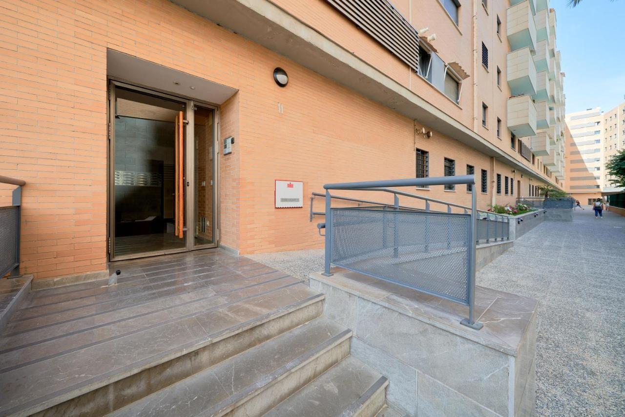 Alterhome Apartamento Con Piscina Maria Zambrano Málaga Eksteriør billede