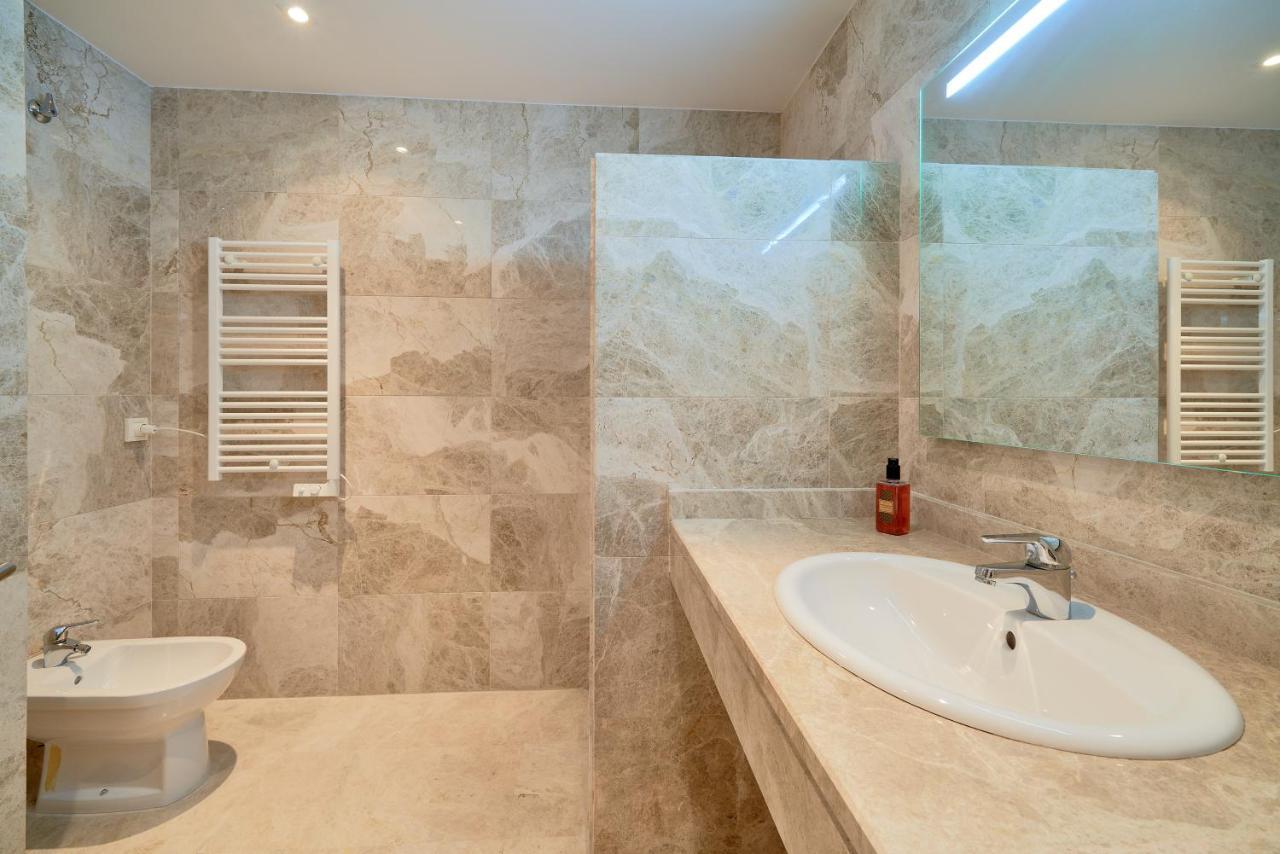 Alterhome Apartamento Con Piscina Maria Zambrano Málaga Eksteriør billede